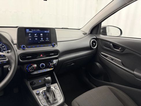 Used 2022 Hyundai Kona SEL w/ Cargo Package AWD/4WD image 17