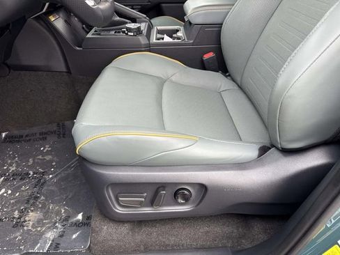 Used 2025 Toyota 4Runner Trailhunter image 11