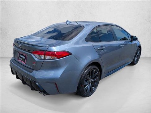 New 2026 Toyota Corolla SE image 2