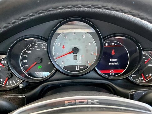 Used 2016 Porsche Panamera S image 13