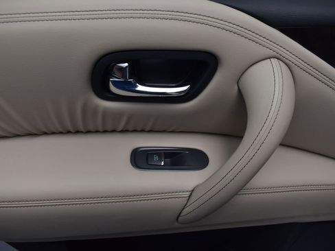 Used 2024 Nissan Armada Platinum w/ Captain's Chairs Package image 14