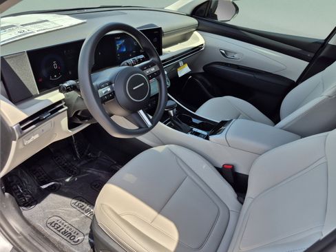 New 2026 Hyundai Tucson SEL Plus FWD image 18