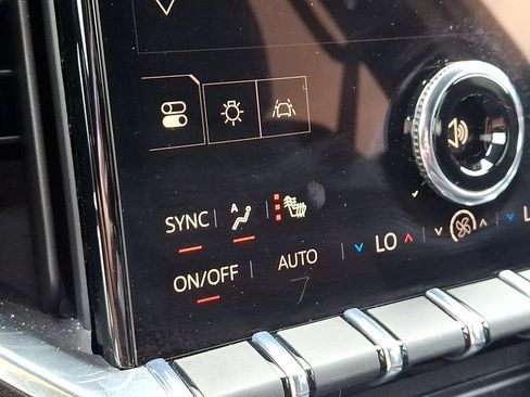 New 2026 GMC Acadia Elevation AWD/4WD image 17