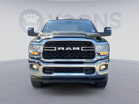 Used 2024 RAM 2500 Big Horn AWD/4WD image 4