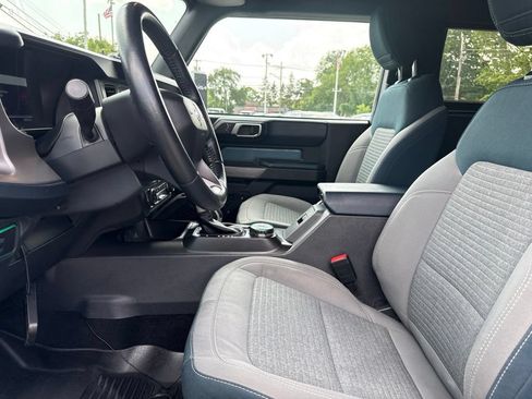 Used 2022 Ford Bronco Outer Banks AWD/4WD image 10