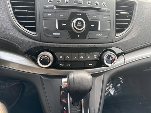 Used 2015 Honda CR-V LX image 38