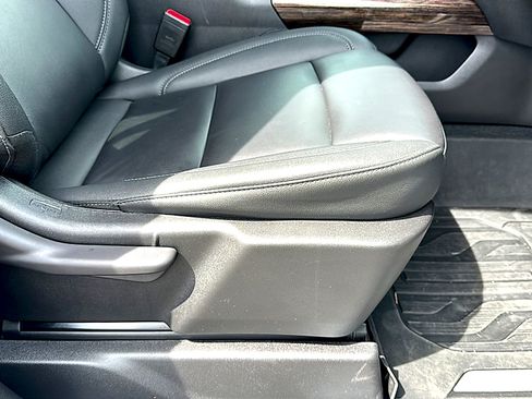 Used 2025 GMC Sierra 1500 Elevation w/ Elevation Premium Package image 26