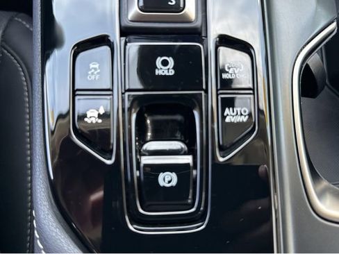 Used 2026 Lexus NX 450h+ AWD w/ Accessory Package (2T) image 33