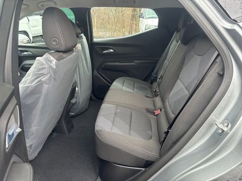 New 2027 Chevrolet Bolt LT w/ Comfort Package FWD image 10