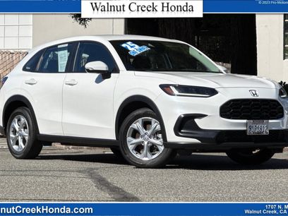 Used 2025 Honda HR-V LX