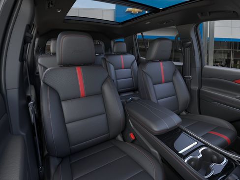 New 2026 Chevrolet Traverse RS AWD/4WD image 40