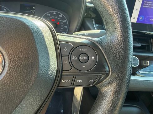 Used 2024 Toyota Corolla LE FWD image 26