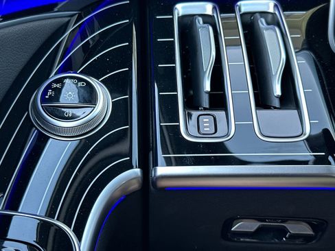 New 2026 Mercedes-Benz S 580 4MATIC Sedan image 31
