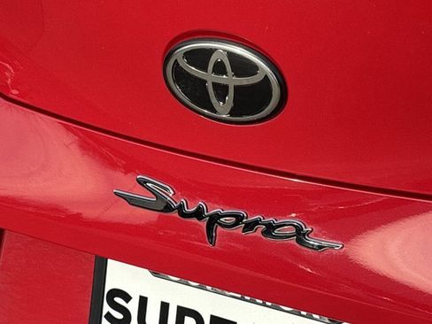 Used 2021 Toyota Supra w/ Safety & Technology Package image 6