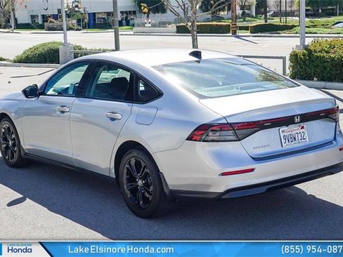 Certified 2025 Honda Accord SE image 11