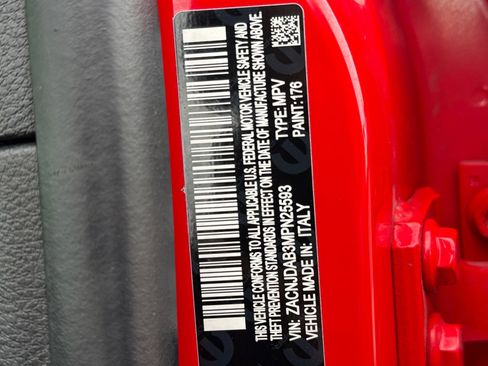 Used 2021 Jeep Renegade Sport image 32