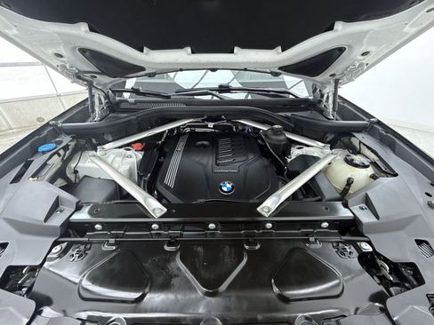 Used 2021 BMW X5 xDrive40i w/ M Sport Package image 37