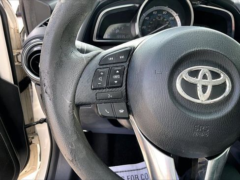Used 2017 Toyota Yaris iA image 18