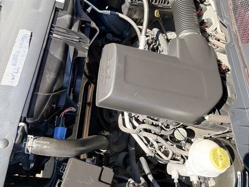 Used 2019 RAM 1500 Express AWD/4WD image 29