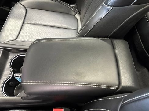 Used 2025 Jeep Grand Cherokee Limited w/ Luxury Tech Group II AWD/4WD image 43