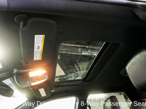 Used 2025 Dodge Durango R/T image 17