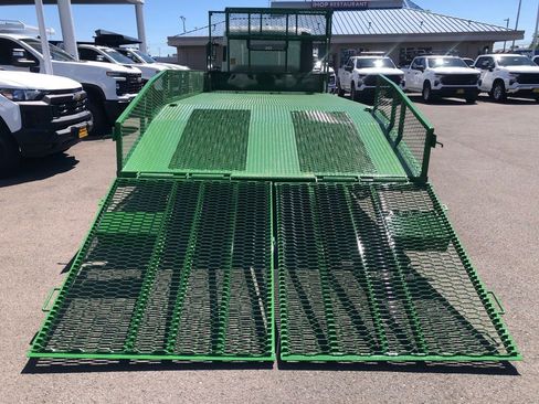 New 2024 Chevrolet Low Cab Forward image 17