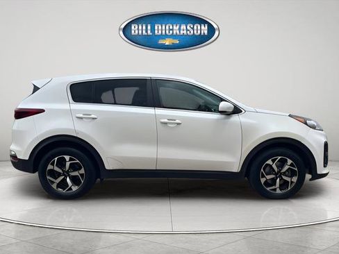 Used 2022 Kia Sportage LX FWD image 9