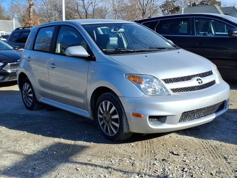 Used 2006 Scion xA image 3