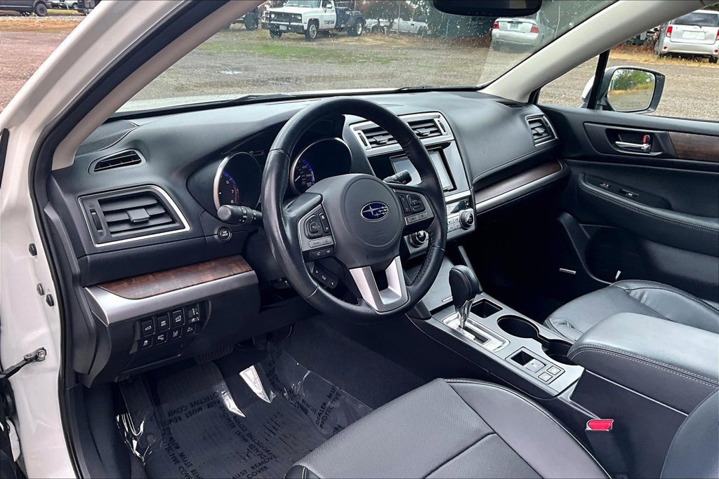 Used 2016 Subaru Outback 3.6R Limited AWD/4WD image 18