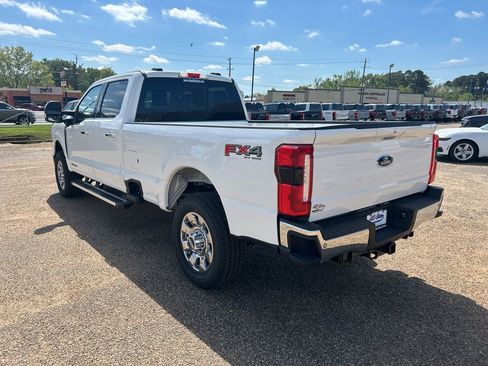 New 2026 Ford F350 Lariat w/ Chrome Package AWD/4WD image 3