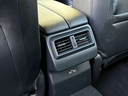 Used 2025 MAZDA CX-50 AWD 2.5 S w/ Premium Plus Pkg image 23