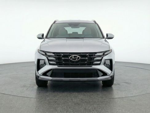 Used 2025 Hyundai Tucson SEL image 2