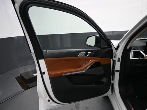 New 2026 BMW X7 xDrive40i image 10