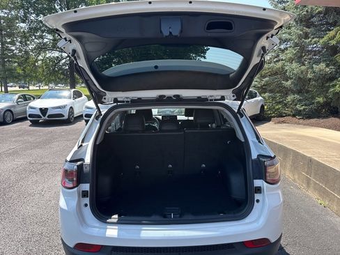 Used 2022 Jeep Compass Latitude image 51