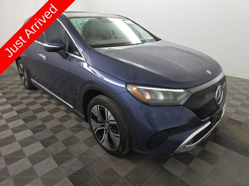 Used 2023 Mercedes-Benz EQE 350+ 4MATIC SUV w/ Exclusive Trim Package image 6