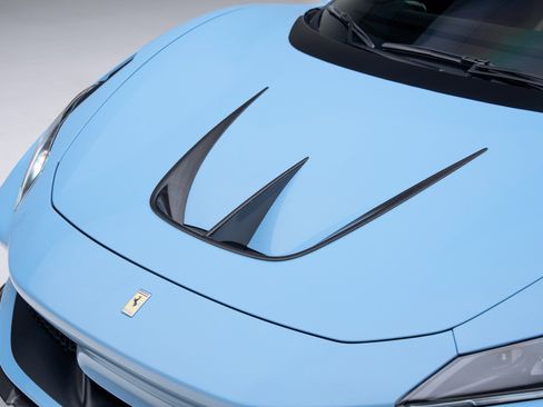 Used 2020 Ferrari F8 Tributo image 19