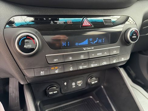 Used 2020 Hyundai Tucson Ultimate w/ Cargo Package image 29