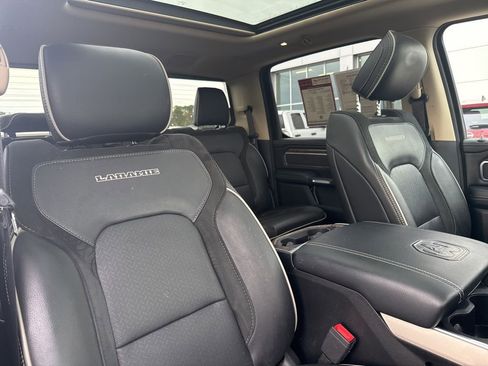 Used 2019 RAM 1500 Laramie image 29