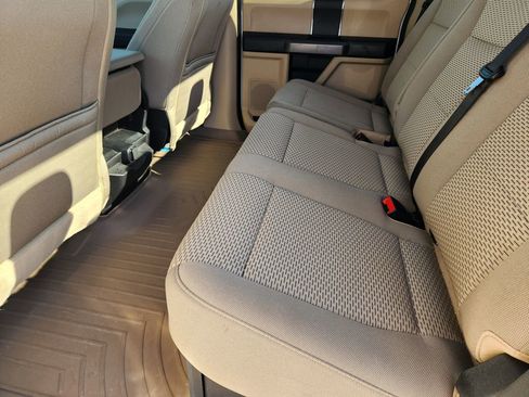 Used 2020 Ford F350 XLT w/ FX4 Off-Road Package image 28