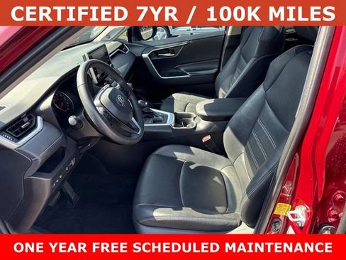Used 2021 Toyota RAV4 XLE Premium AWD/4WD image 14