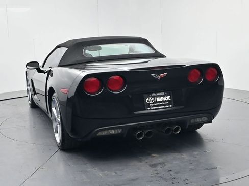 Used 2011 Chevrolet Corvette Convertible w/ Preferred Equipment Group RWD image 6