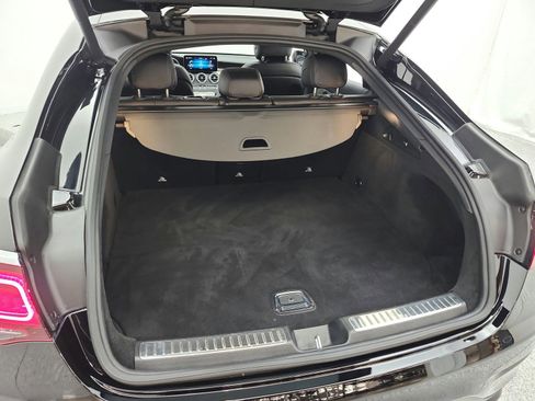 Used 2023 Mercedes-Benz GLC 300 4MATIC Coupe image 21