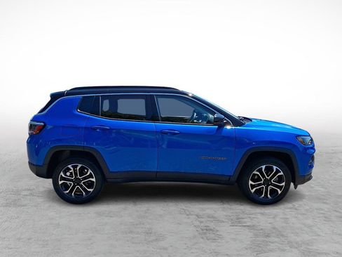 Used 2022 Jeep Compass Limited AWD/4WD image 6