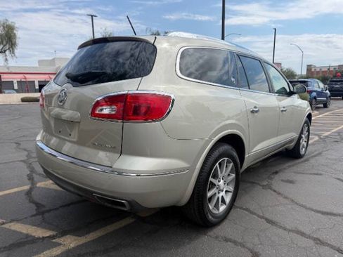 Used 2013 Buick Enclave Leather FWD image 3