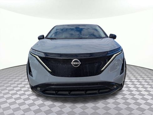 Used 2023 Nissan Ariya AWD image 8