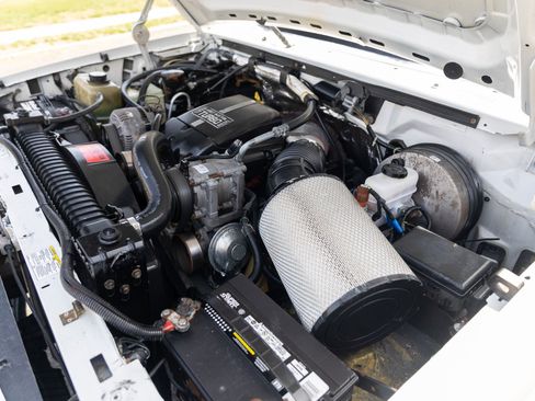 Used 1997 Ford F350 4x4 Regular Cab image 25