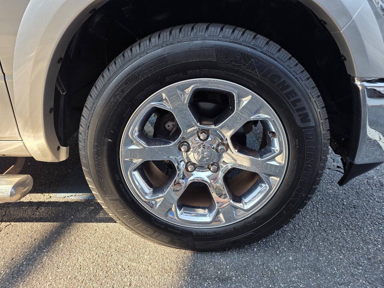 Used 2014 RAM 1500 Laramie w/ Convenience Group RWD image 31