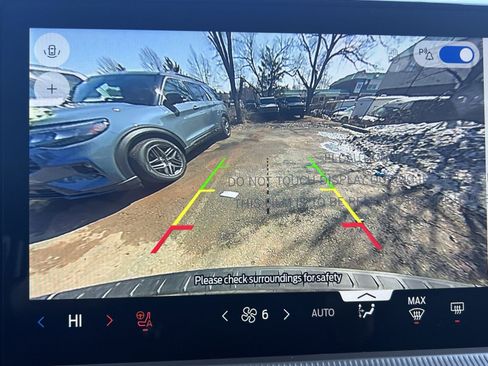 New 2026 Ford Explorer Active w/ Active Comfort Package image 19