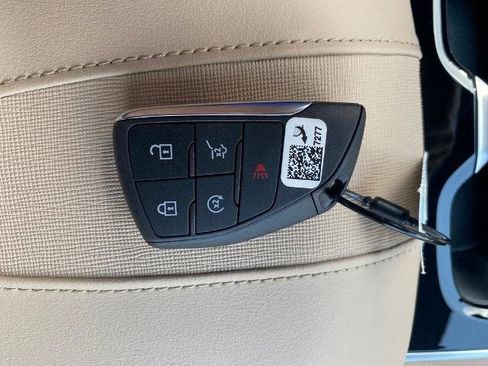 New 2025 Buick Enclave Preferred w/ Power Package image 25