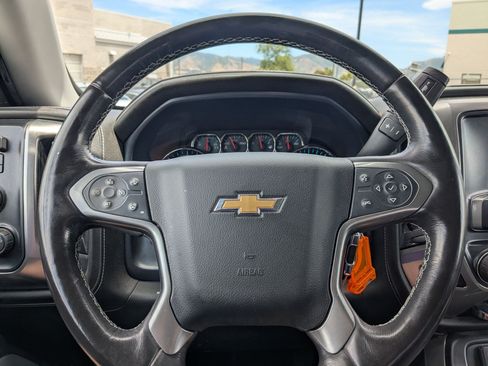 Used 2018 Chevrolet Silverado 1500 LTZ Z71 w/ Redline Edition AWD/4WD image 17